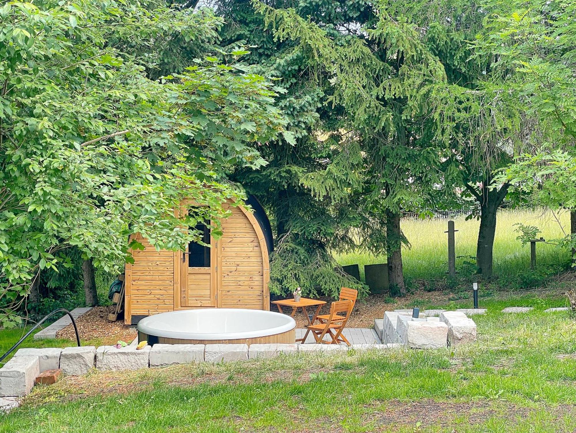 Wellness Am Morgengau Mit Whirlpool Und Sauna Rotterode Esterno foto