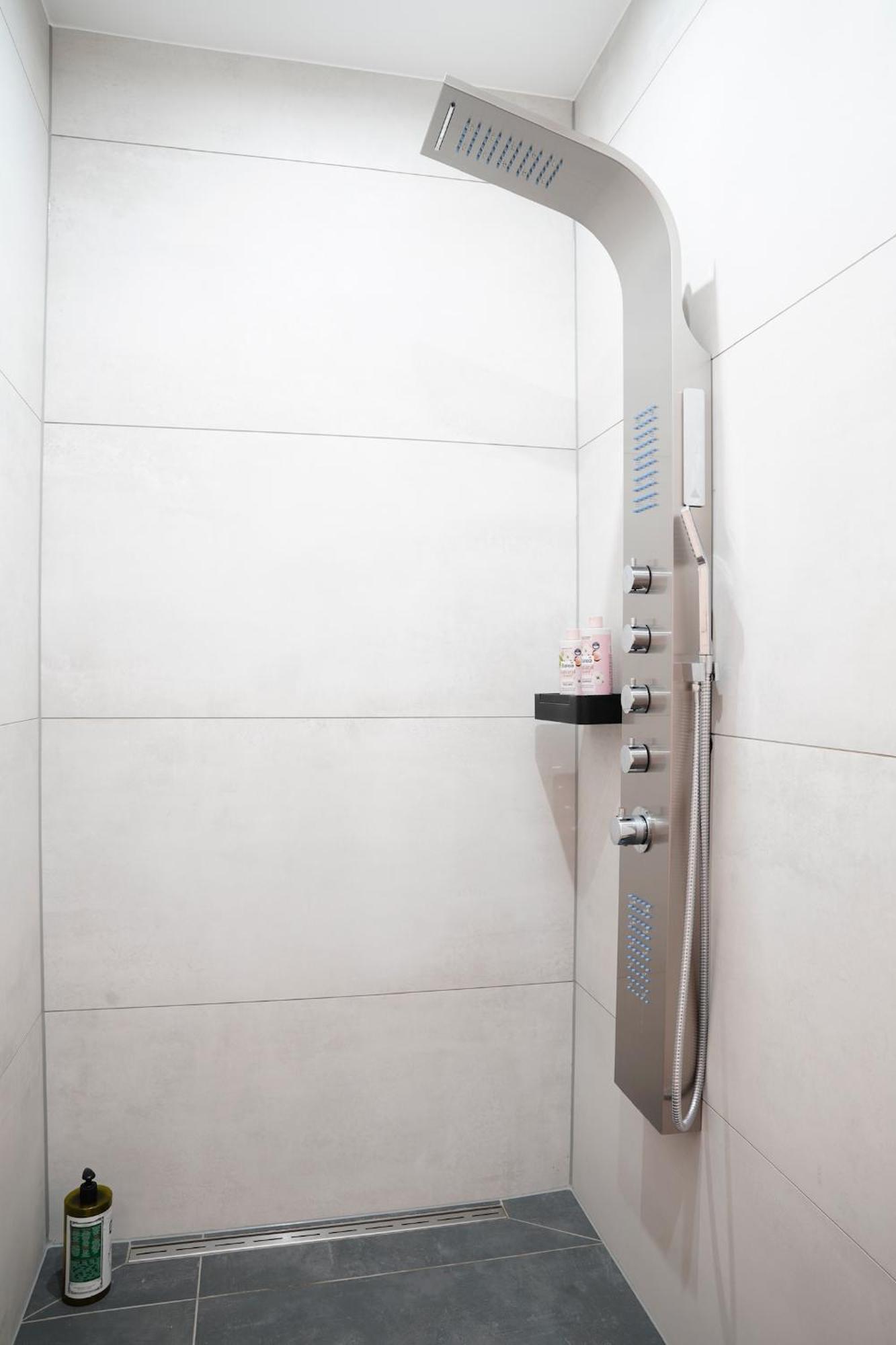 Wellness Am Morgengau Mit Whirlpool Und Sauna Rotterode Esterno foto